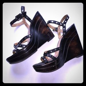 Frye Bridget Studded Wedge Sandal Sz 7